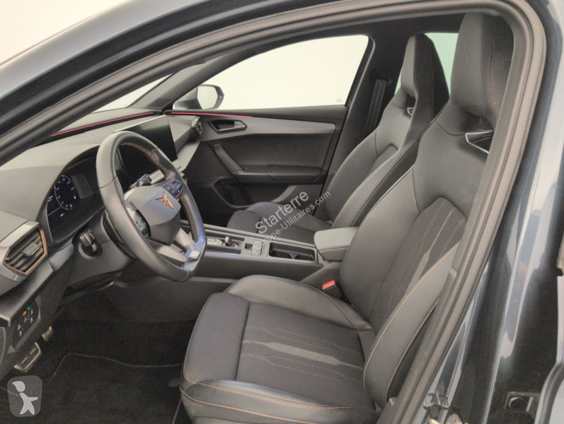 Véhicule utilitaire Cupra  LEON
