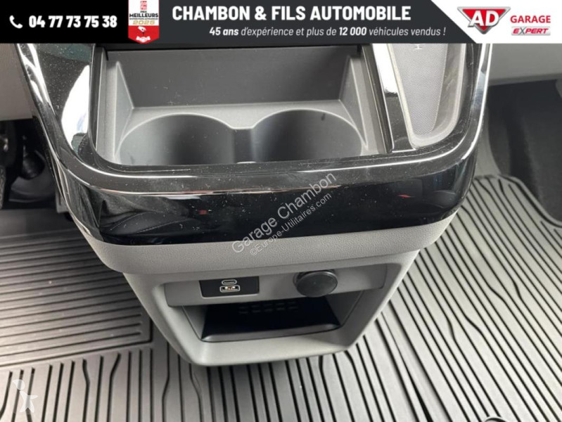 عربة نفعية Ford CABINE APPROFONDIE 320 L2H1 2.0...
