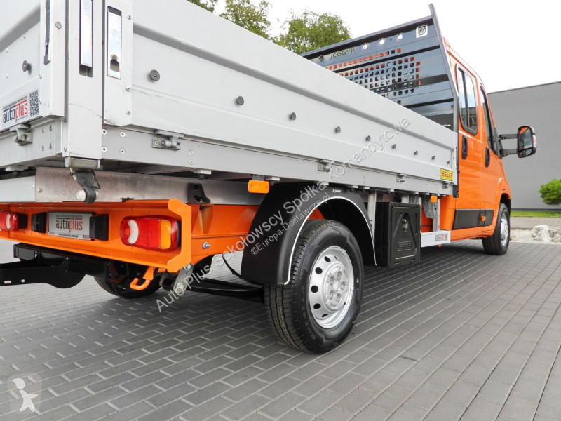 Véhicule utilitaire Peugeot  BOXER