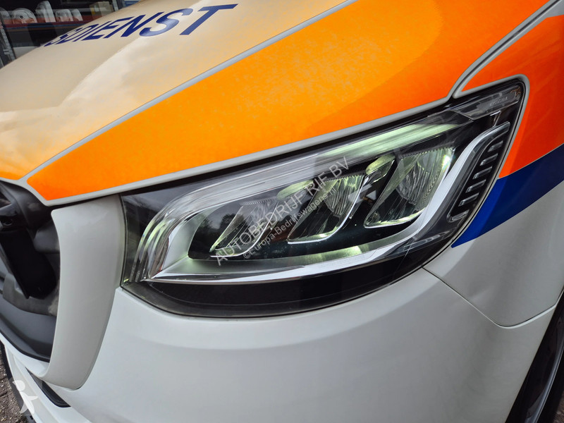 Véhicule utilitaire Mercedes 419 CDI/ 3.0 V6/...