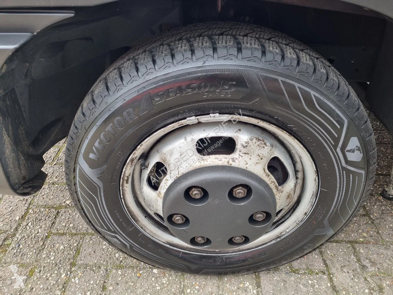 Furgoneta Iveco 40C17 BE Combi/ Kuhlkoffer...