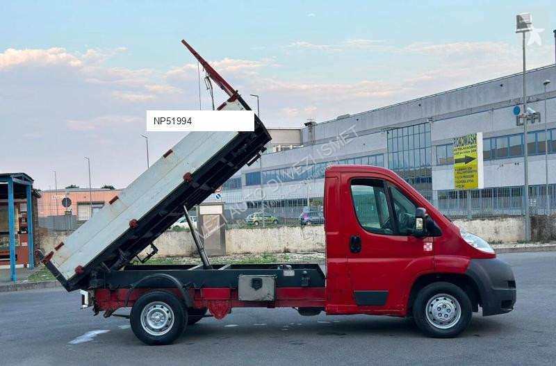 Véhicule utilitaire Fiat ducato