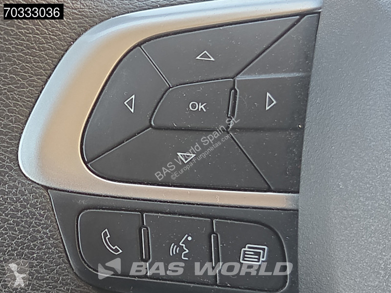 Véhicule utilitaire Iveco 35C18 3.0L Automático...
