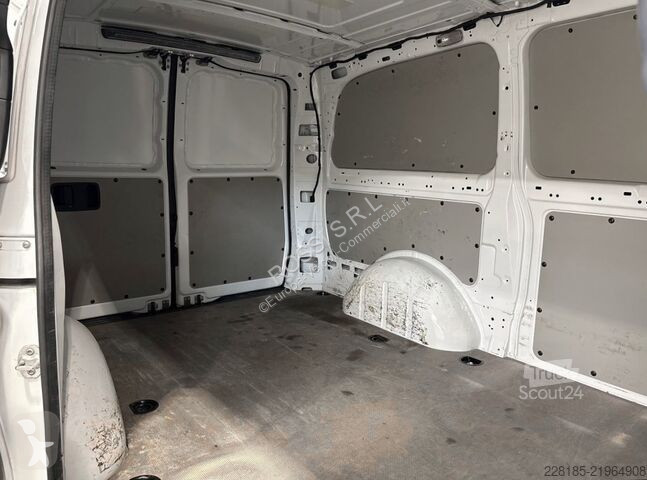 Véhicule utilitaire Mercedes III 116 - vito 116...