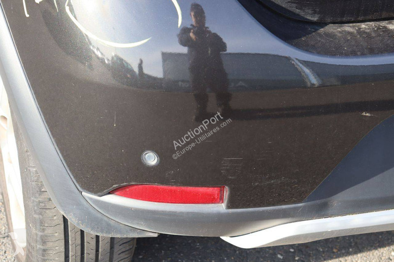 Véhicule utilitaire Dacia