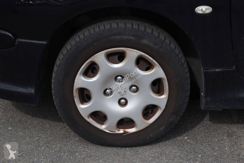 Véhicule utilitaire Peugeot
