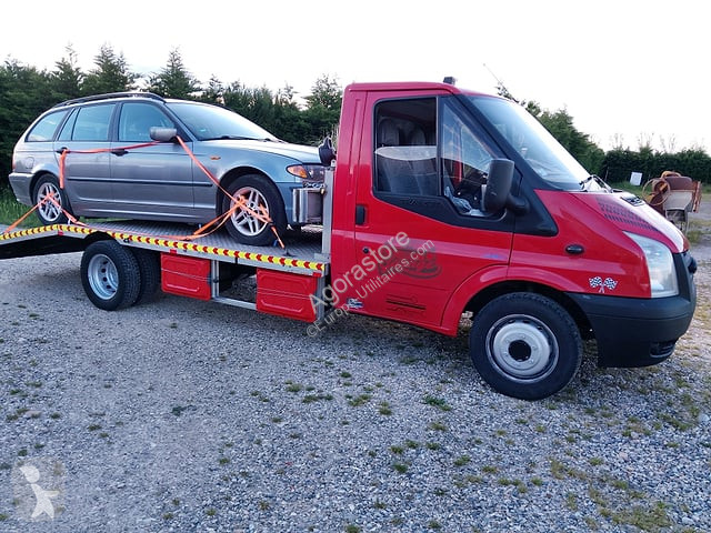 Véhicule utilitaire Ford
