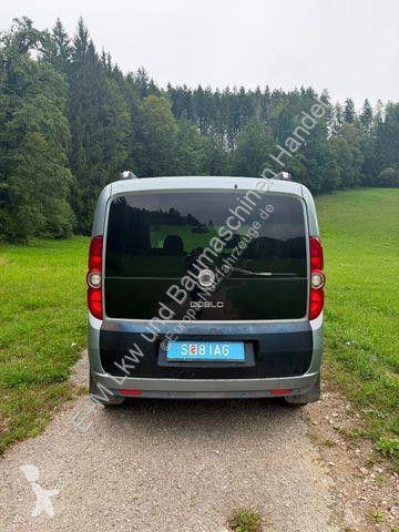 Véhicule utilitaire Fiat Doblò Emotion