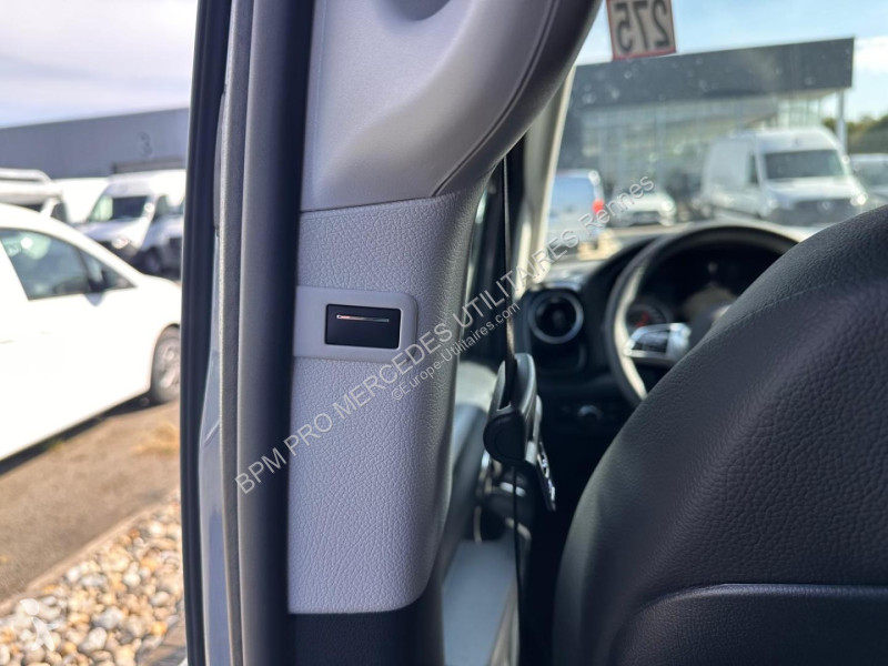 Furgoneta Mercedes Fg 119 CDI Mixto Long Select...