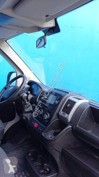 Véhicule utilitaire Fiat