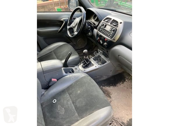 Véhicule utilitaire Toyota RAV4