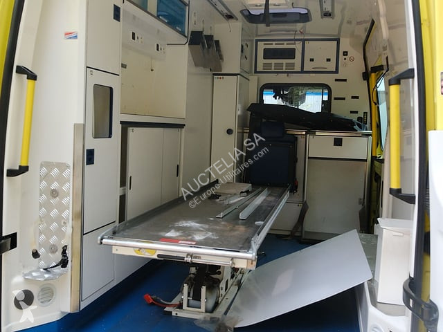 Véhicule utilitaire Mercedes