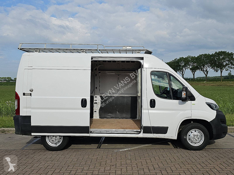 Véhicule utilitaire Peugeot 2.2 L2H2 Imperiaal...