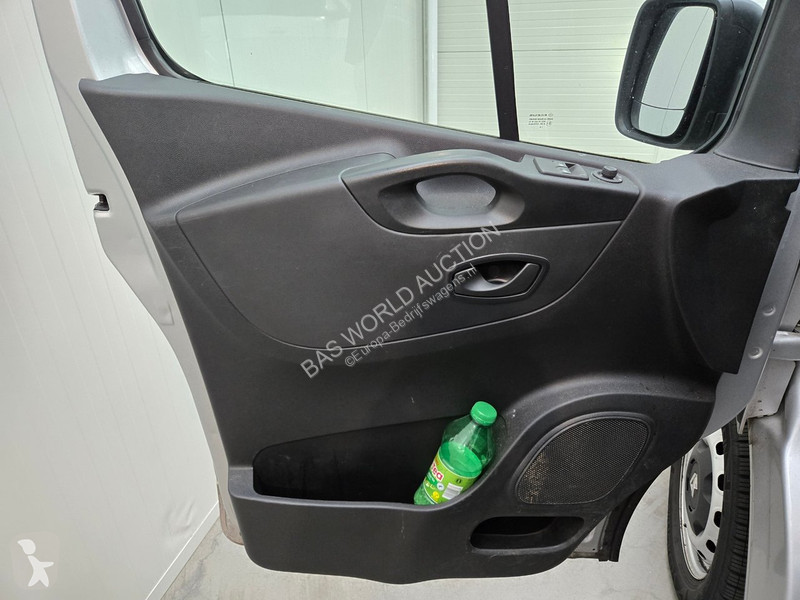 Veículo utilitário Renault 1.6 dCi T29 L2H1...