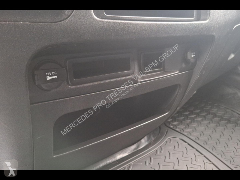 Véhicule utilitaire Iveco 35C Fg 35C14