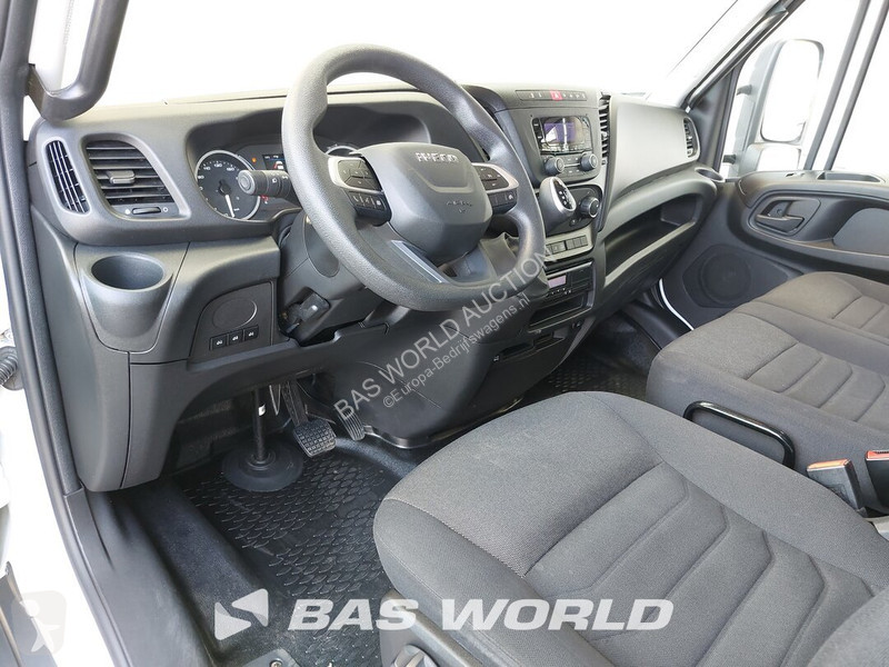 Véhicule utilitaire Iveco 72C18