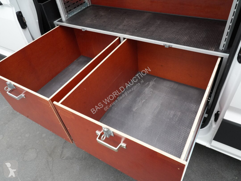 Véhicule utilitaire Volkswagen 177pk
