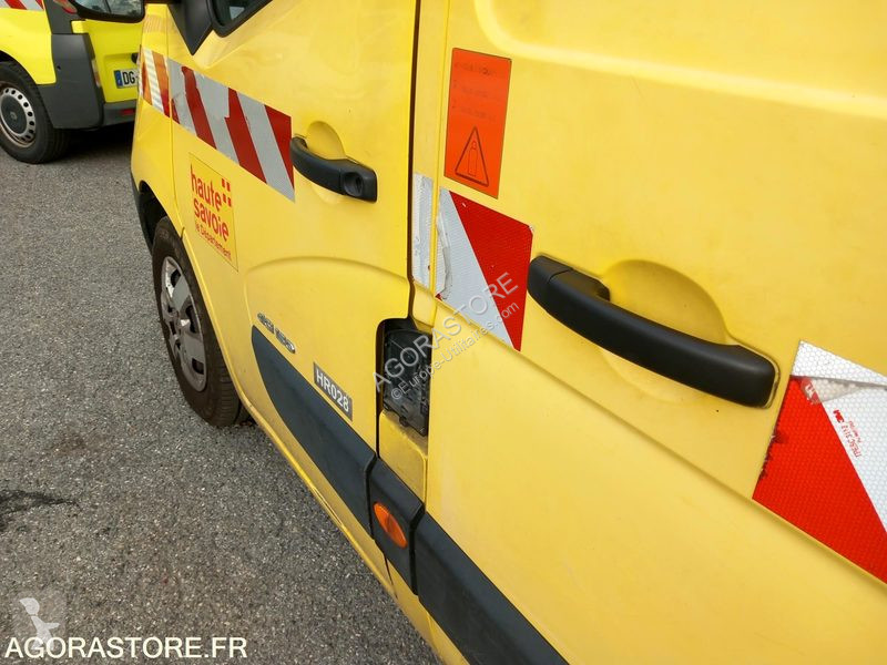 Véhicule utilitaire Renault MASTER