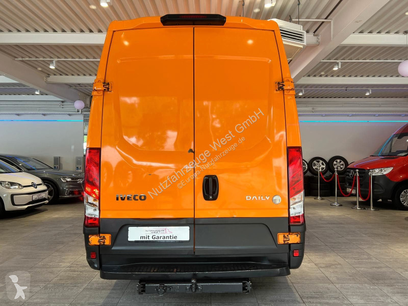 Bedrijfswagen Iveco 35-160...