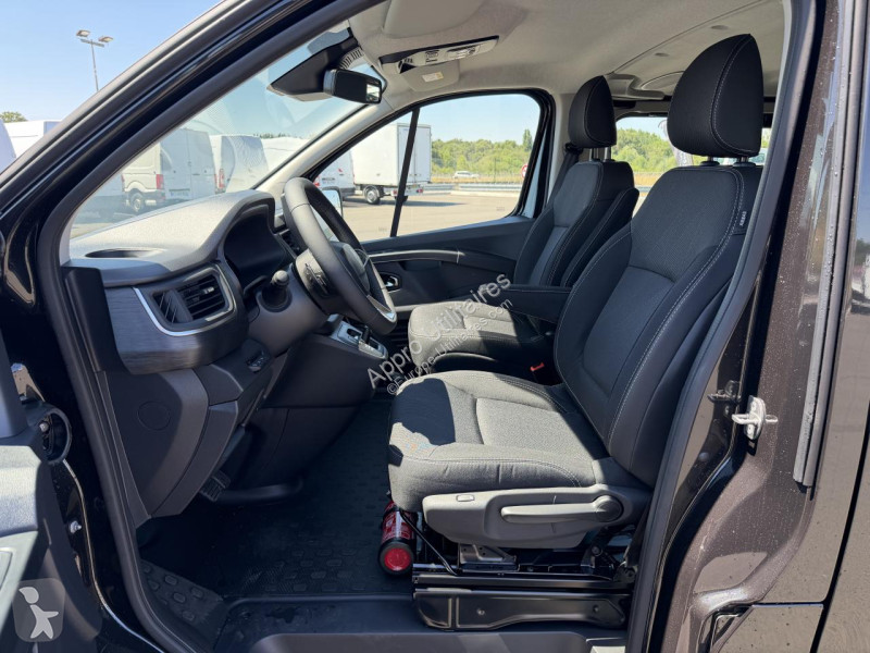 Véhicule utilitaire Renault TRAFIC L1H1 EXTRA...