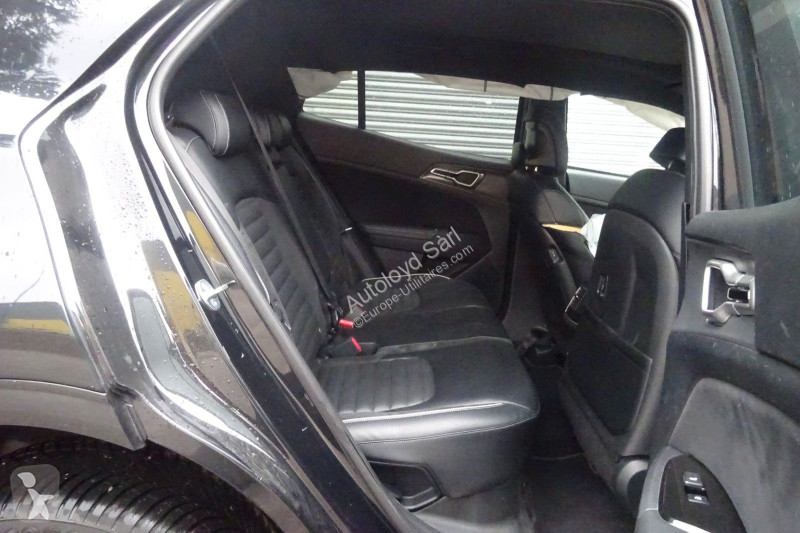 Véhicule utilitaire KIA SPORTAGE 1,6 T-GDI...