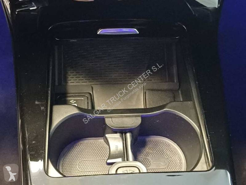 Furgoneta Mercedes