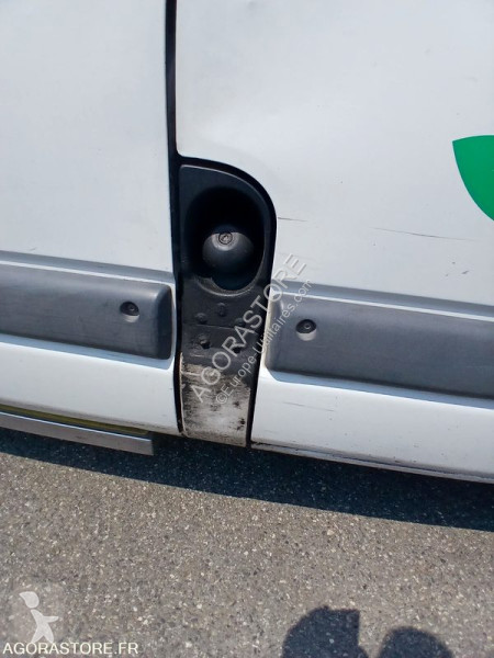 Комерційні автомобілі Renault MASTER