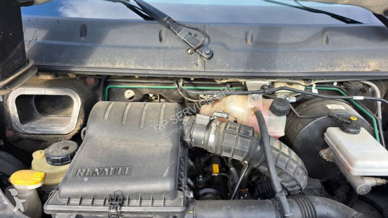 Renault 130 3.0 DCI van