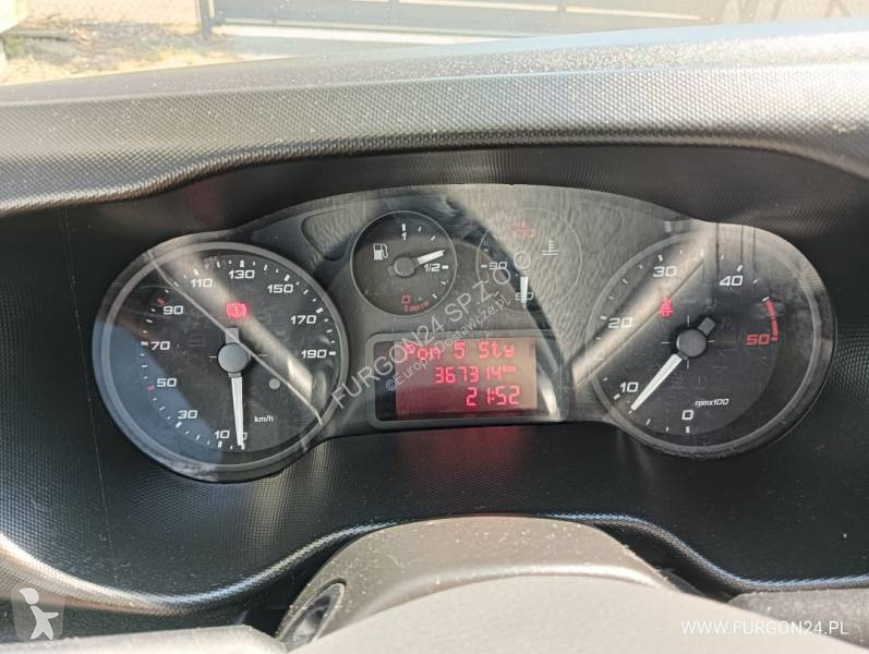 Furgoneta Iveco 35C12