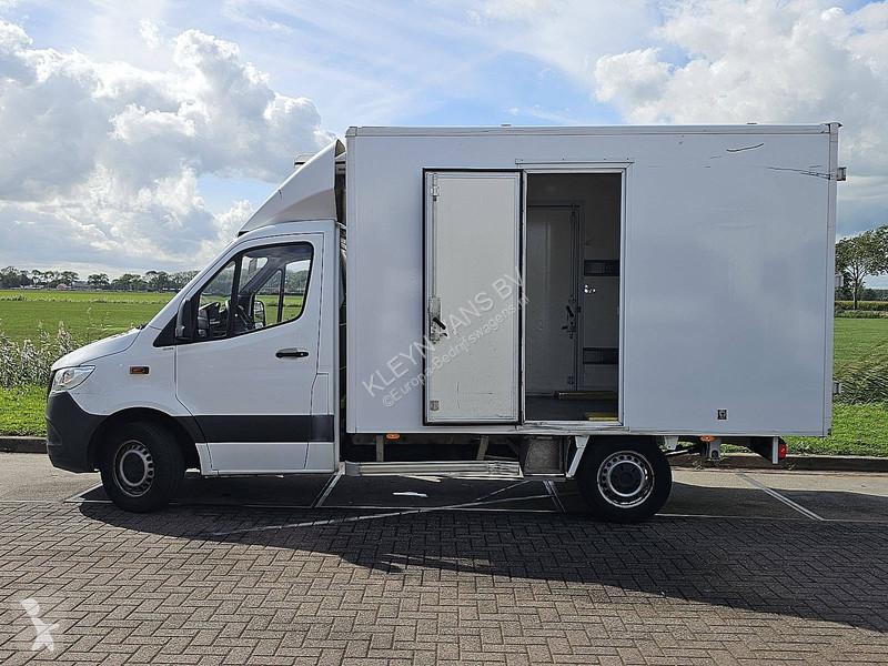 Лекотоварен автомобил Mercedes 314 Koelwagen...