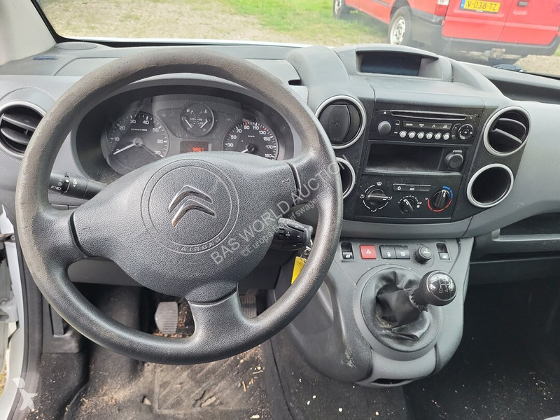 Лекотоварен автомобил Citroën 75pk