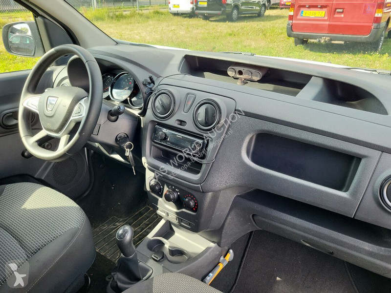 Furgoneta Dacia 75PK