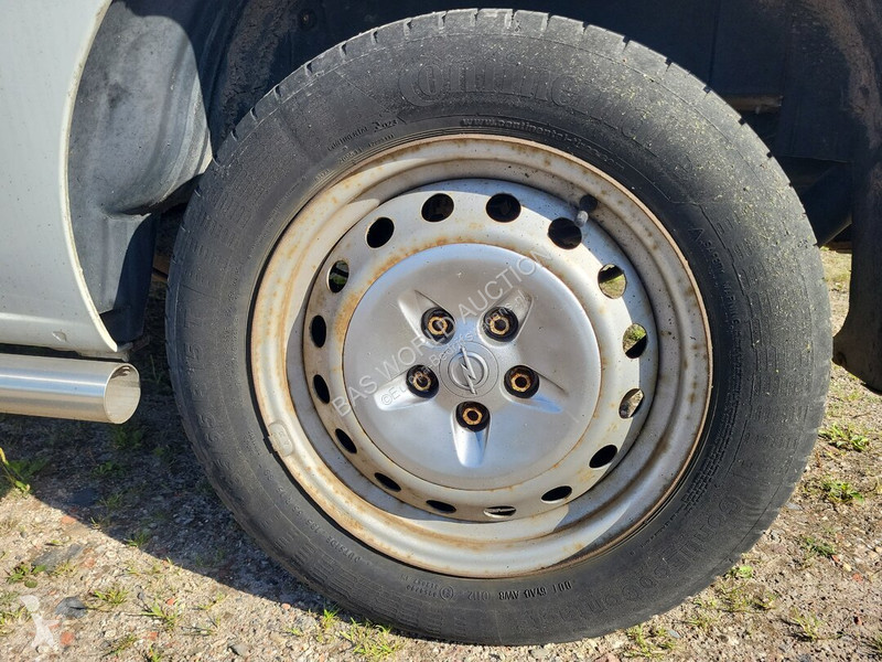 Furgoneta Opel 90pk