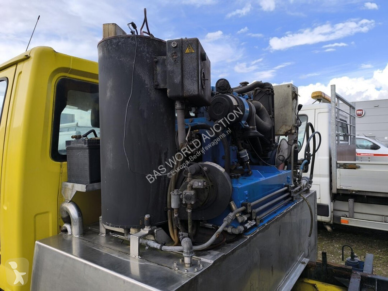 Furgoneta Ford 125pk