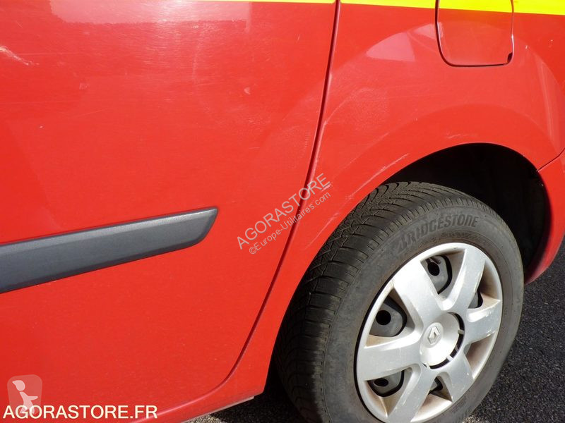 Лекотоварен автомобил Renault KANGOO