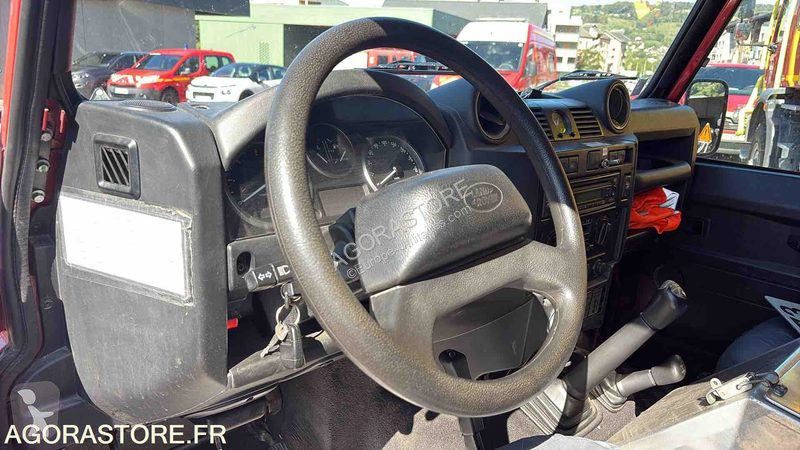 Furgoneta Land Rover DEFENDER