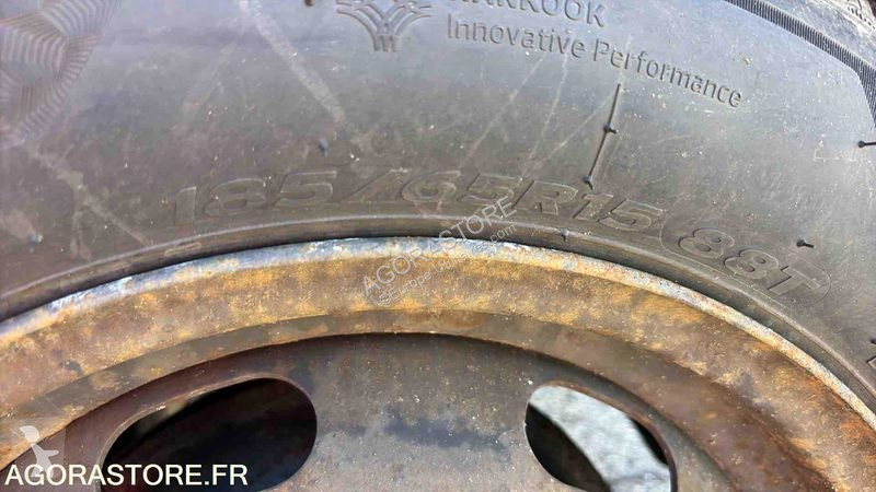 Лекотоварен автомобил Peugeot 207