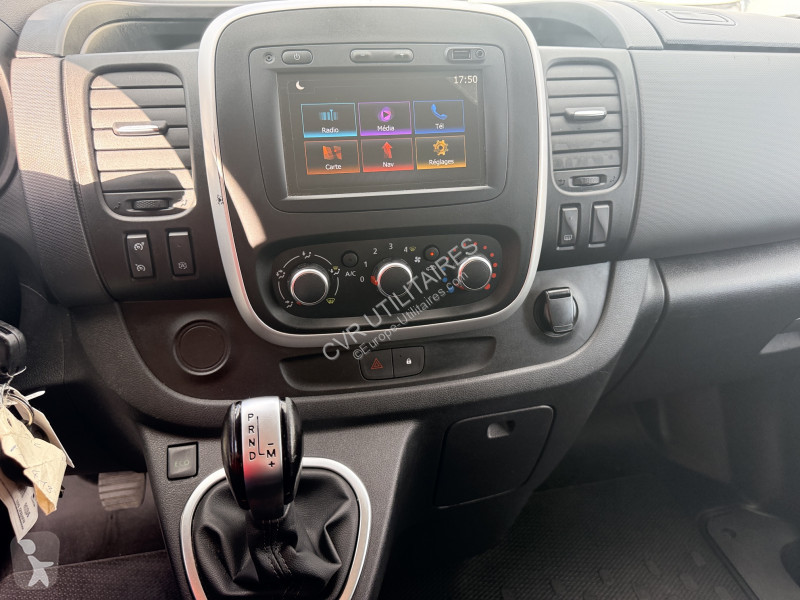 Furgoneta Renault TRAFIC III FG L1H1 1200 2.0...
