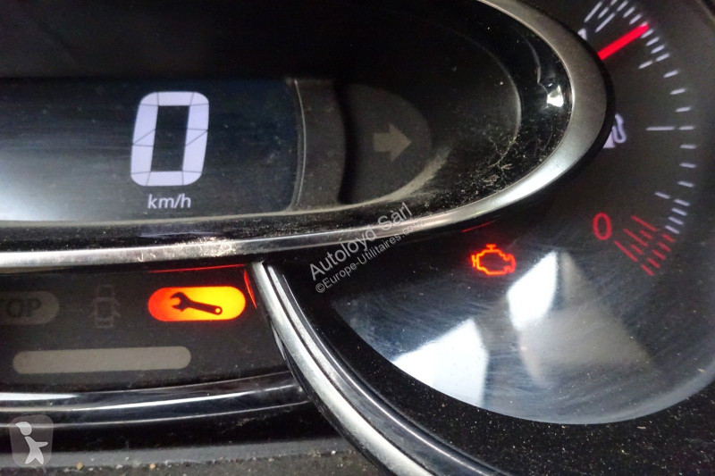 Лекотоварен автомобил Renault CLIO ESTATE 1,5...