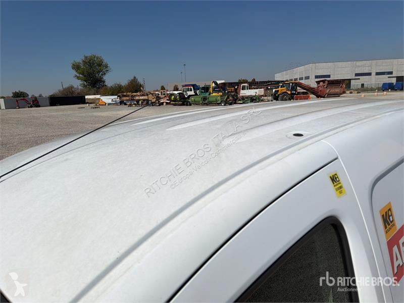Furgoneta Renault Cargo Van