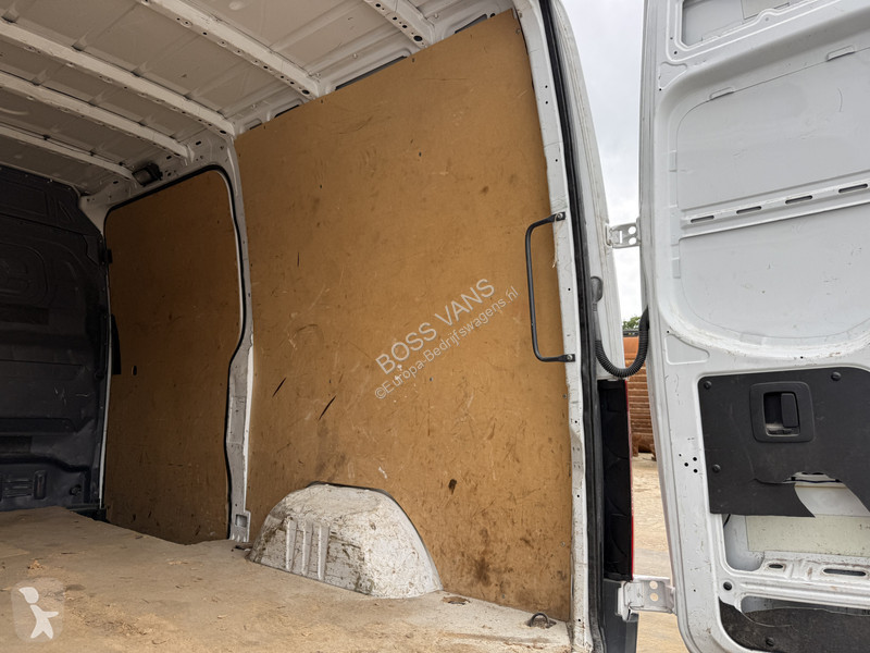 Bedrijfswagen Mercedes 314 2.2 140PK Automaat...