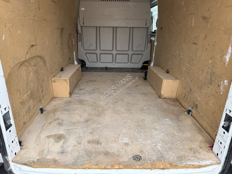 Furgoneta Ford DC 2.0 TDCI 165PK L4H3 Dubbele...