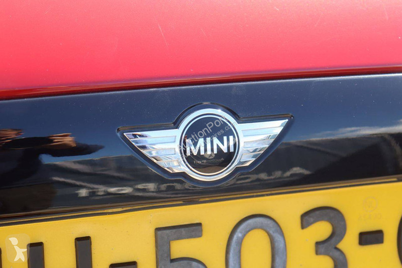 Mini  van