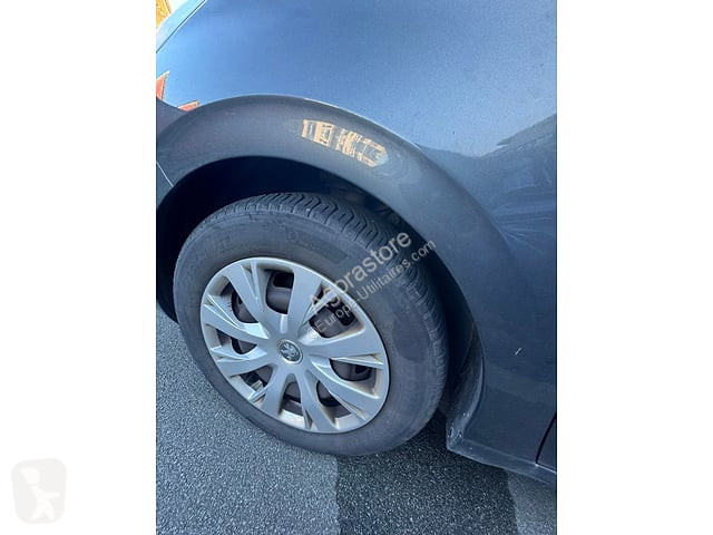 Furgoneta Peugeot 208