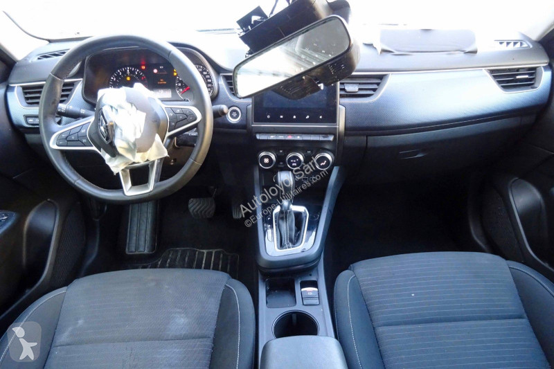 Коммерческий автомобиль Renault ARKANA 1,3 TCE...