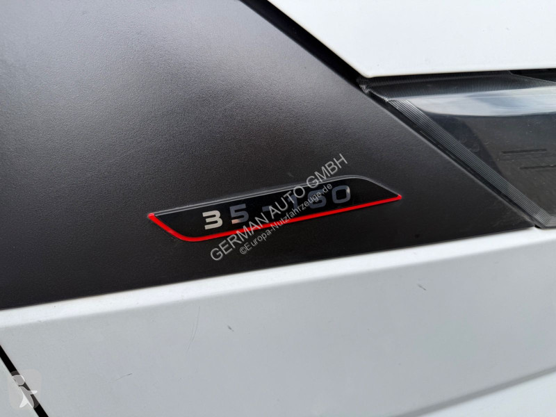 Veículo utilitário Iveco 35C16 3,0L Koffer LBW...
