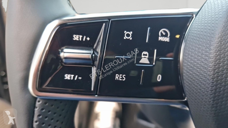 Veículo utilitário Renault MEGANE E-TECH