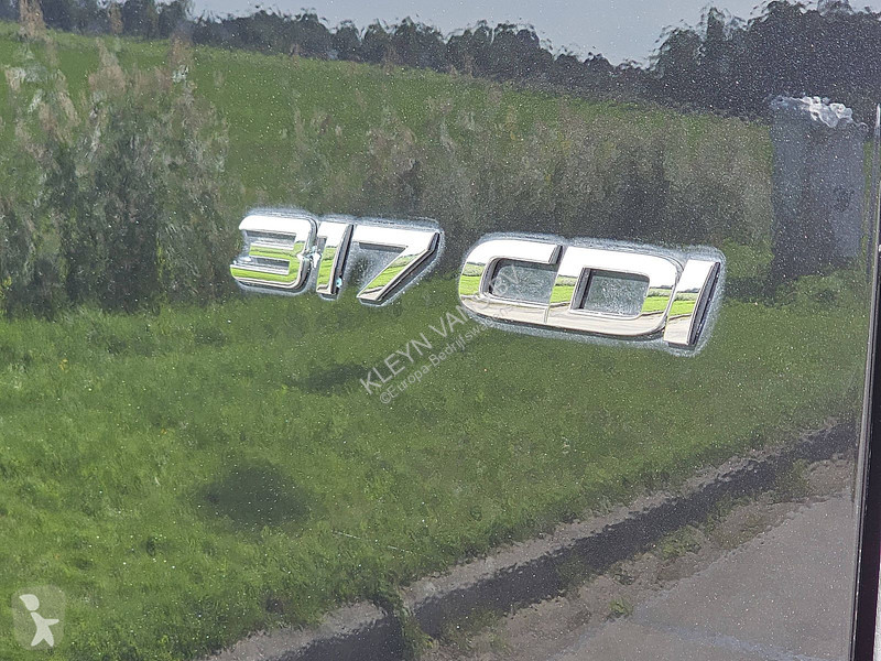 Haszongépjármű Mercedes 317 L2H2 LED Mbux10 Navi