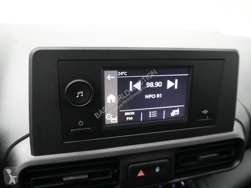 Haszongépjármű Opel e 136pk -e