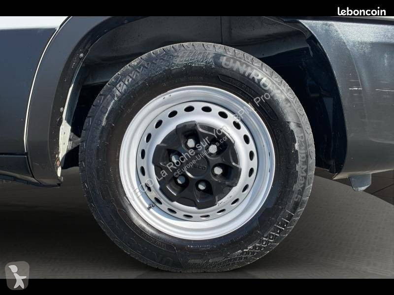 Furgoneta Iveco 35S14V12